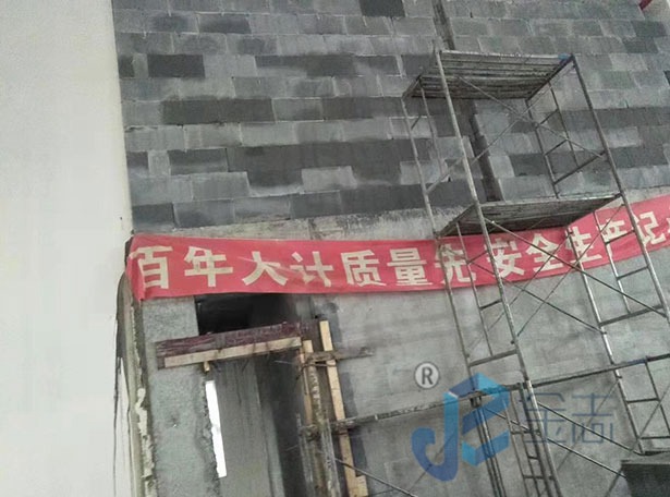 �|������